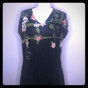 Ted Baker. Floral Top. Size 4. Black print. GUC
